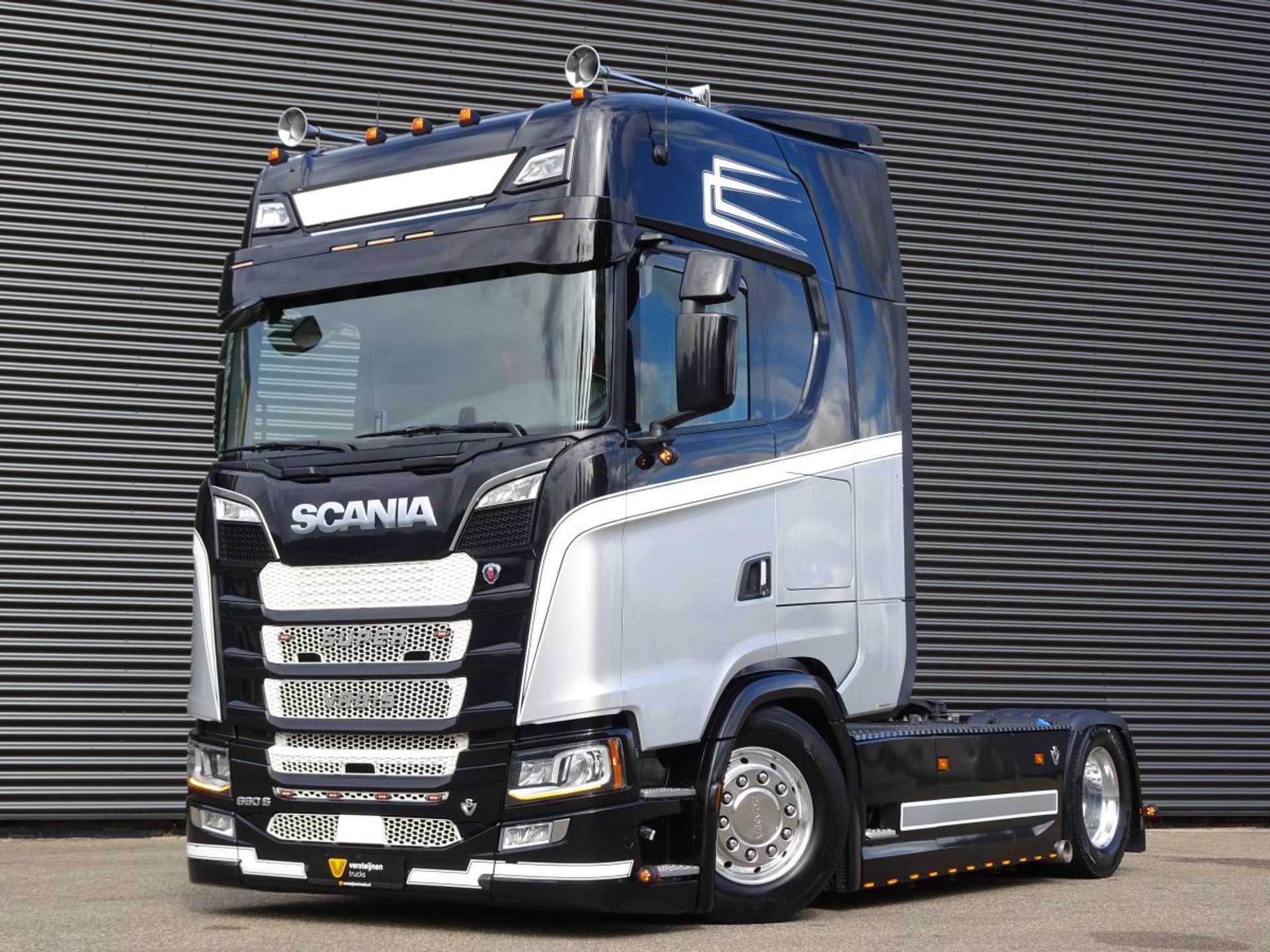 Scania S660 V8 / 4x2 / FULL AIR / RETARDER / PARKING COOLER