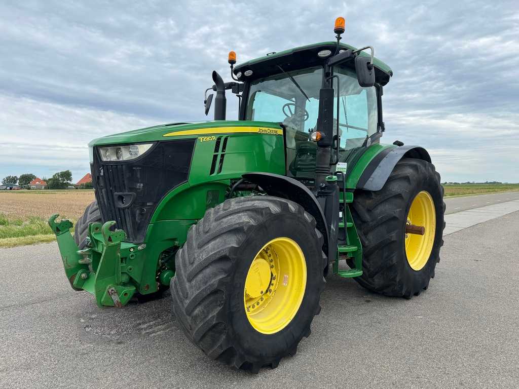 John Deere 7290R