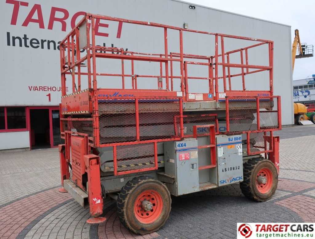 Skyjack SJ8841 Diesel 4x4 Scissor Work Lift 1450cm