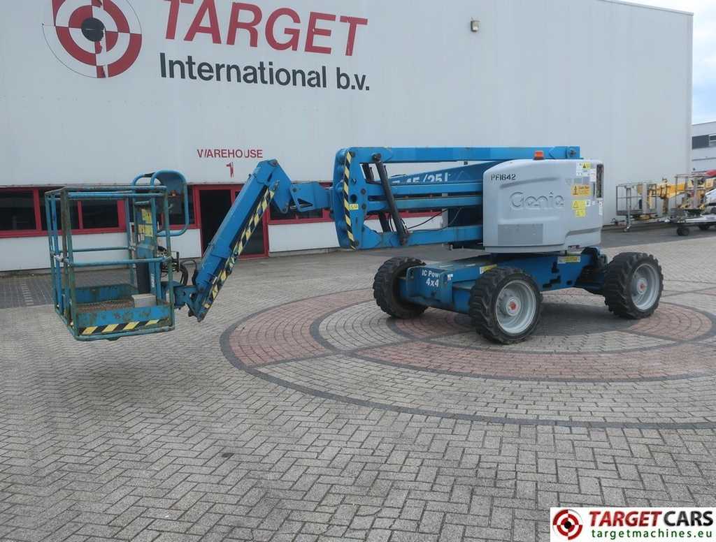 Genie Z-45/25 Articulated 4x4 Diesel Boom Lift 1605cm