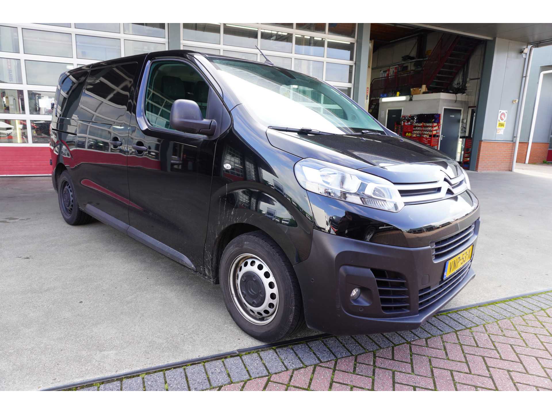 Citroën Jumpy 2.0 BlueHDI 145Pk M Club