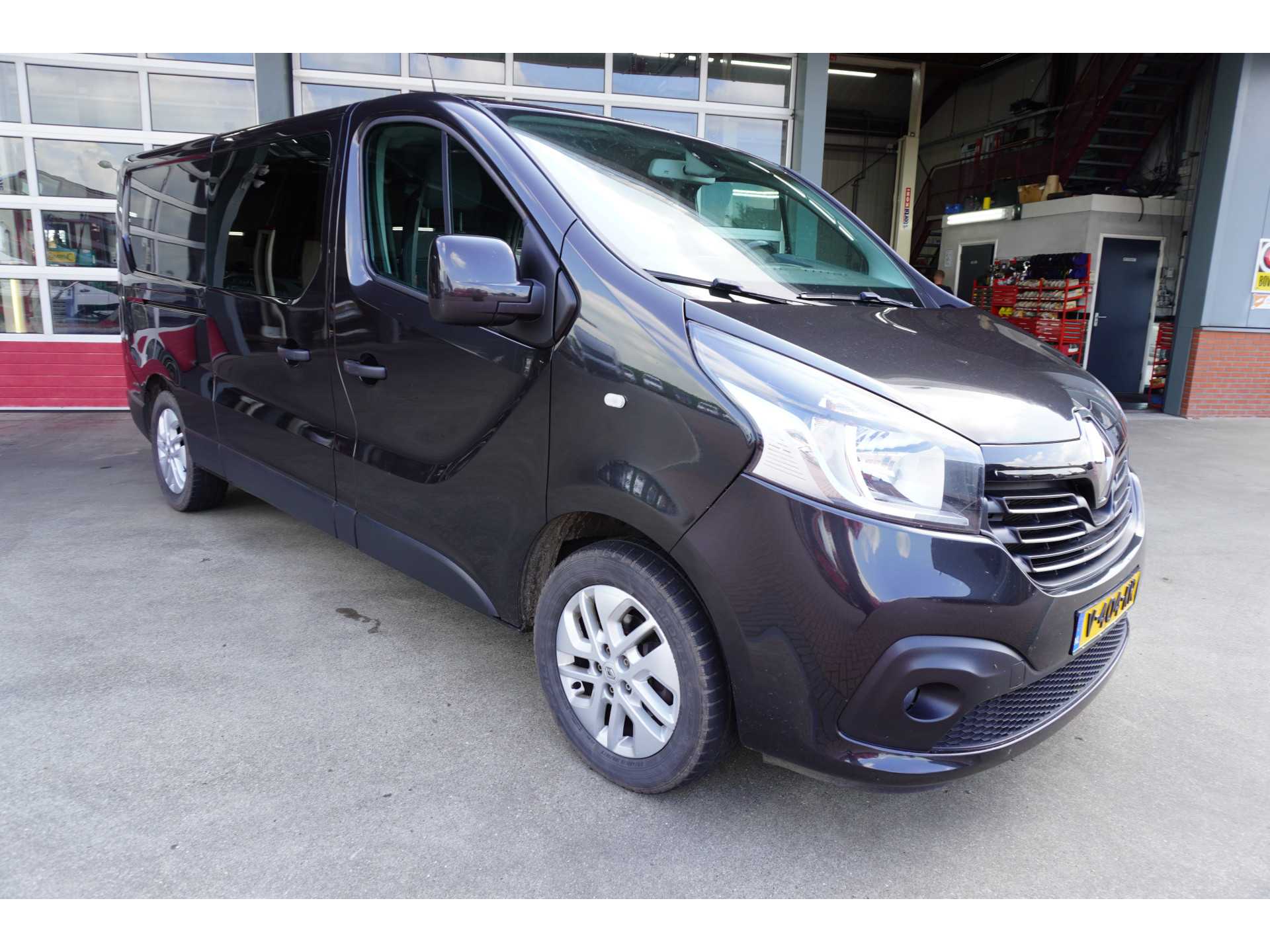 Renault Trafic dCi 146PK L2H1 Dubbelcabine Schuifdeur L/R Formula Edition Energy