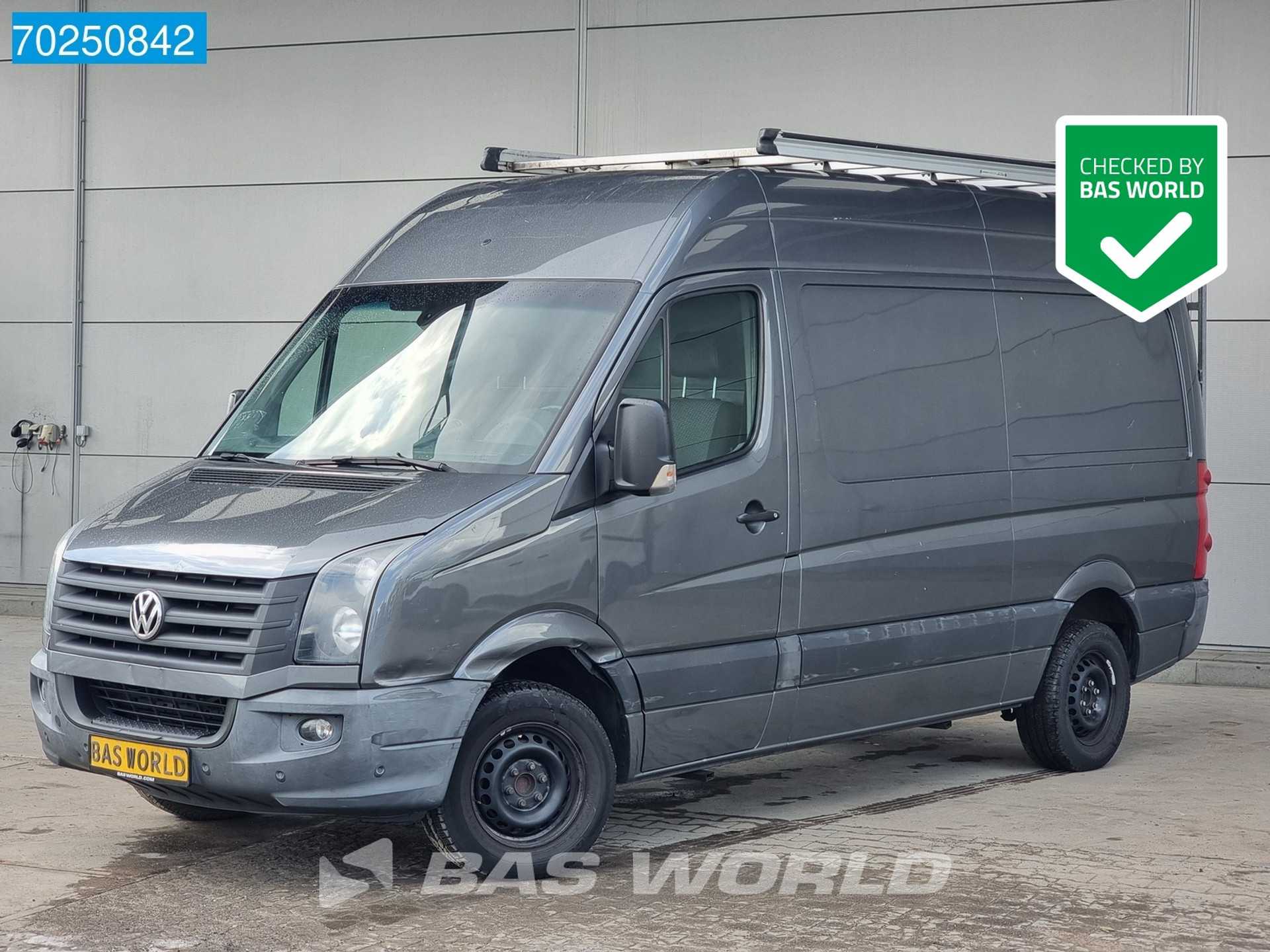 Volkswagen Crafter 136pk L2H2 Airco Cruise Navi Imperiaal Trekhaak 11m3 Airco Trekhaak Cruise control