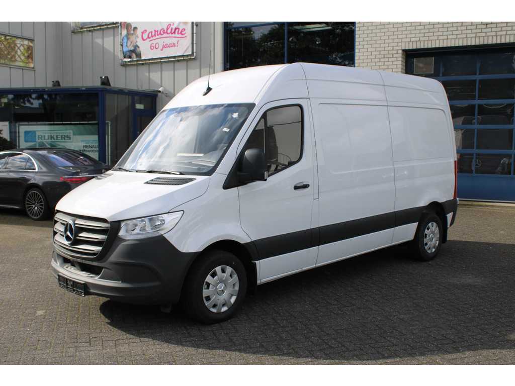 Mercedes-Benz Sprinter 211 CDI FWD L2H2 Airco