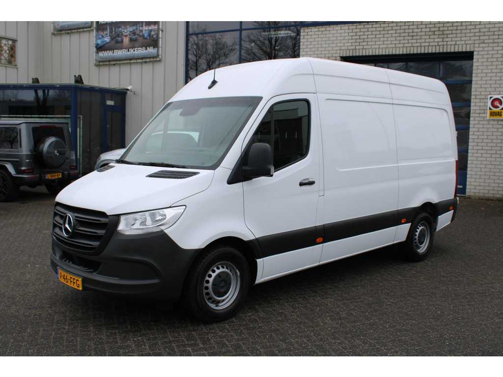 Mercedes-Benz Sprinter 316 CDI L2H2 3500 KG trekhaak, MBUX met navigatie en camera