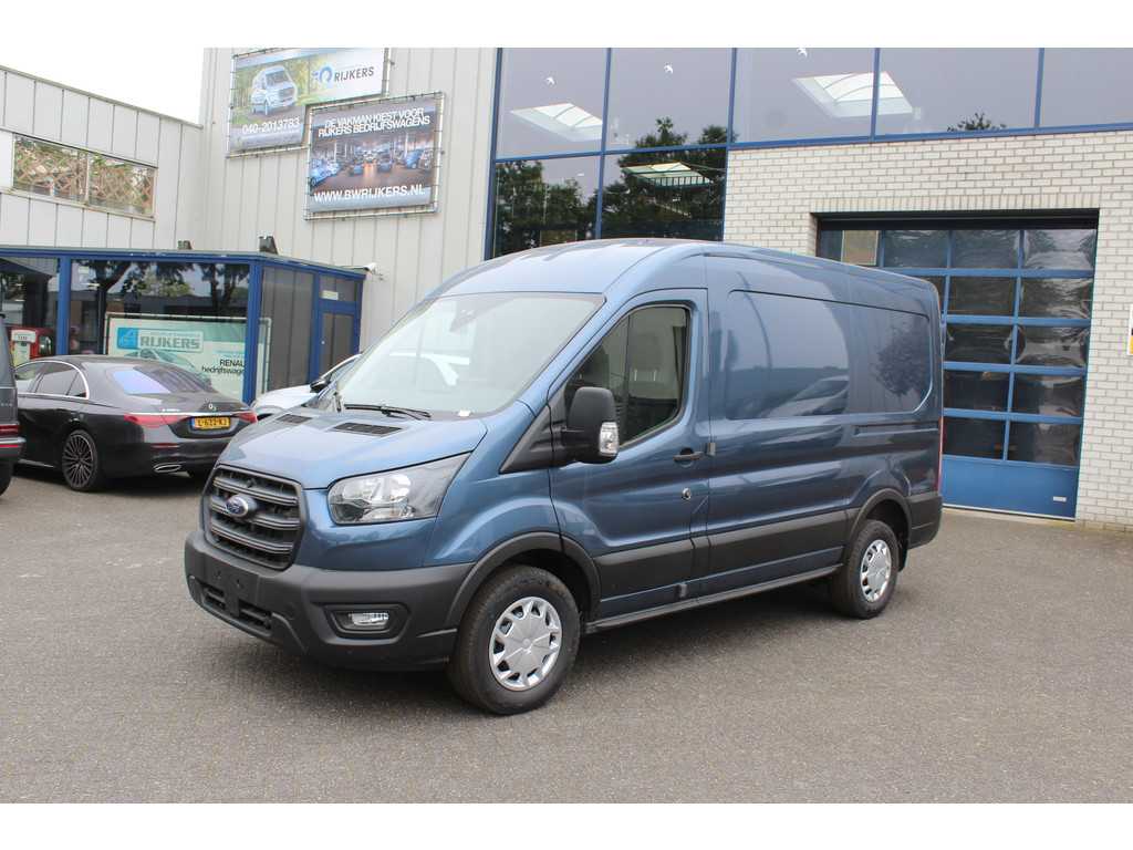 Ford Transit 350M 2.0 TDCI 130pk L2H2 Trend Sync 4, Navigatie met 12" Scherm en Camera, Trekhaak, Etc.