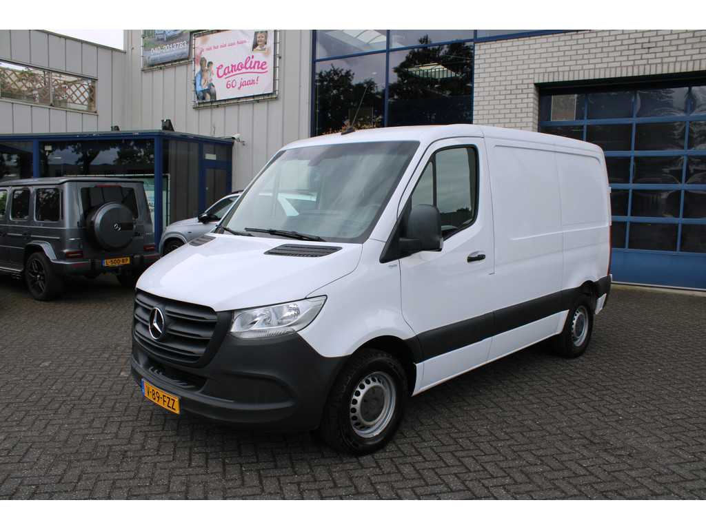 Mercedes-Benz Sprinter 316 CDI L1H1 EURO VI-D MBUX met navigatie en camera, Trekhaak