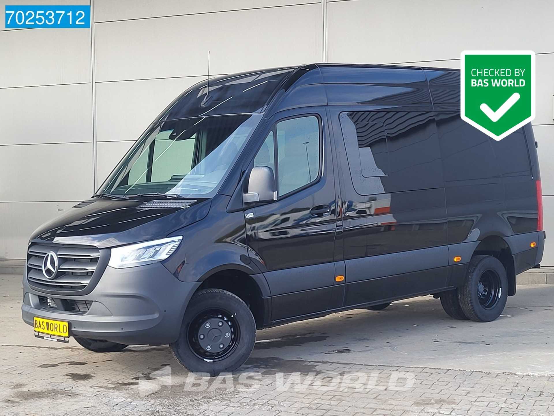 Mercedes-Benz Sprinter 517 CDI Automaat L2H2 Dubbel Cabine Dubbellucht LED Navi Trekhaak Camera 6 persoons Mixto Doka m3 Airco Dubbel cabine Trekhaak C