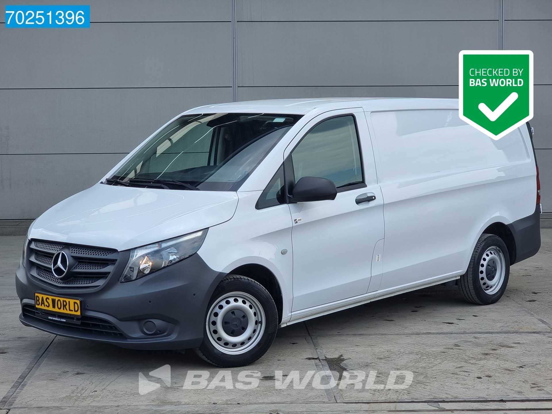 Mercedes-Benz Vito 114 140PK Automaat L2H1 Airco Cruise Camera Parkeersensoren 6m3 Airco Cruise control