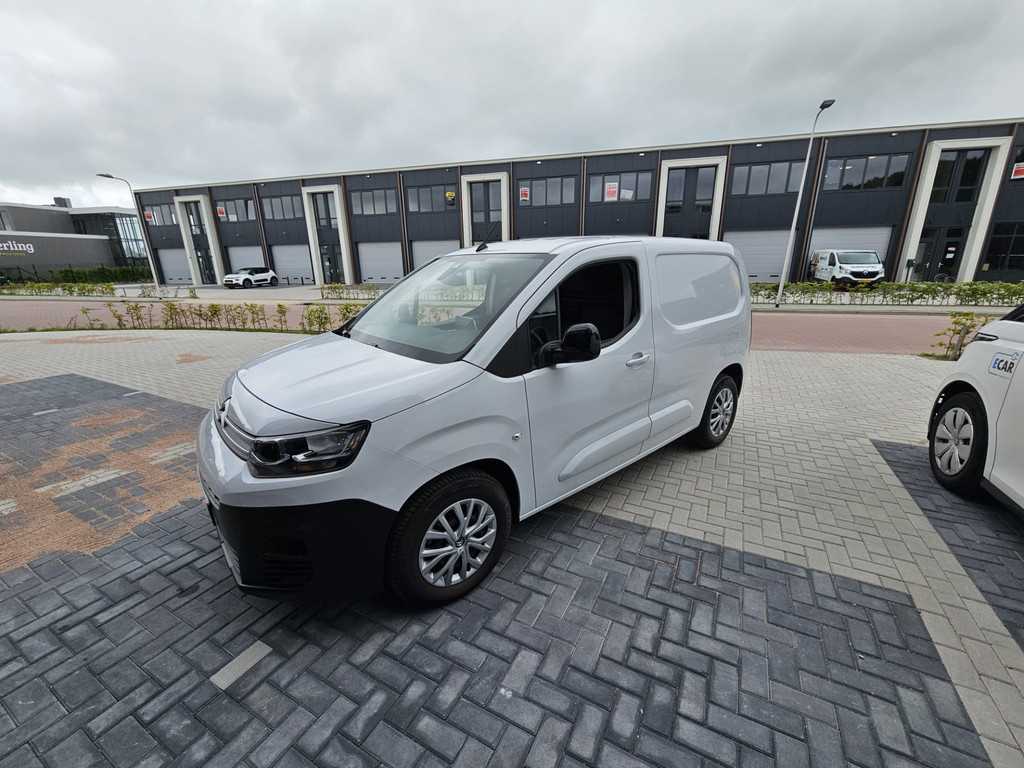 Citroën E-Berlingo 136 L1 50 kWh Startenede ondernemer? Welkom!