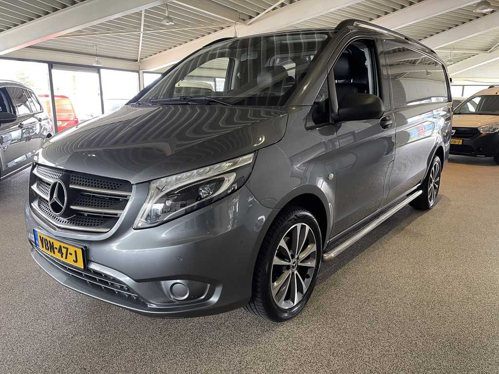 Mercedes-Benz Vito 114 CDI Lang L2H1 automaat / vaste prijs rijklaar € 29.950 ex btw / lease vanaf € 536 / grijs metallic / lichtmetalen velgen 18 inch / leer / trekhaak 2000 kg !