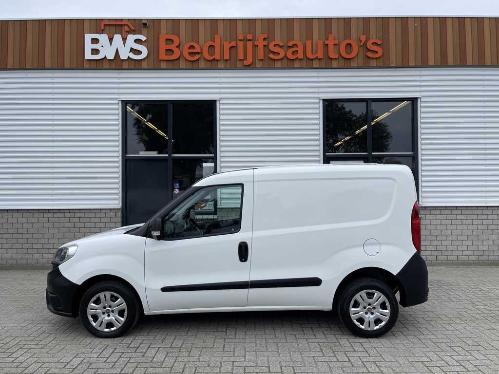 Fiat Dobló Cargo 1.3 MJ L1H1 Actual / vaste prijs rijklaar € 5950 ex btw / lease vanaf € 170 / airco / parkeersensoren achter / radio bluetooth MP3