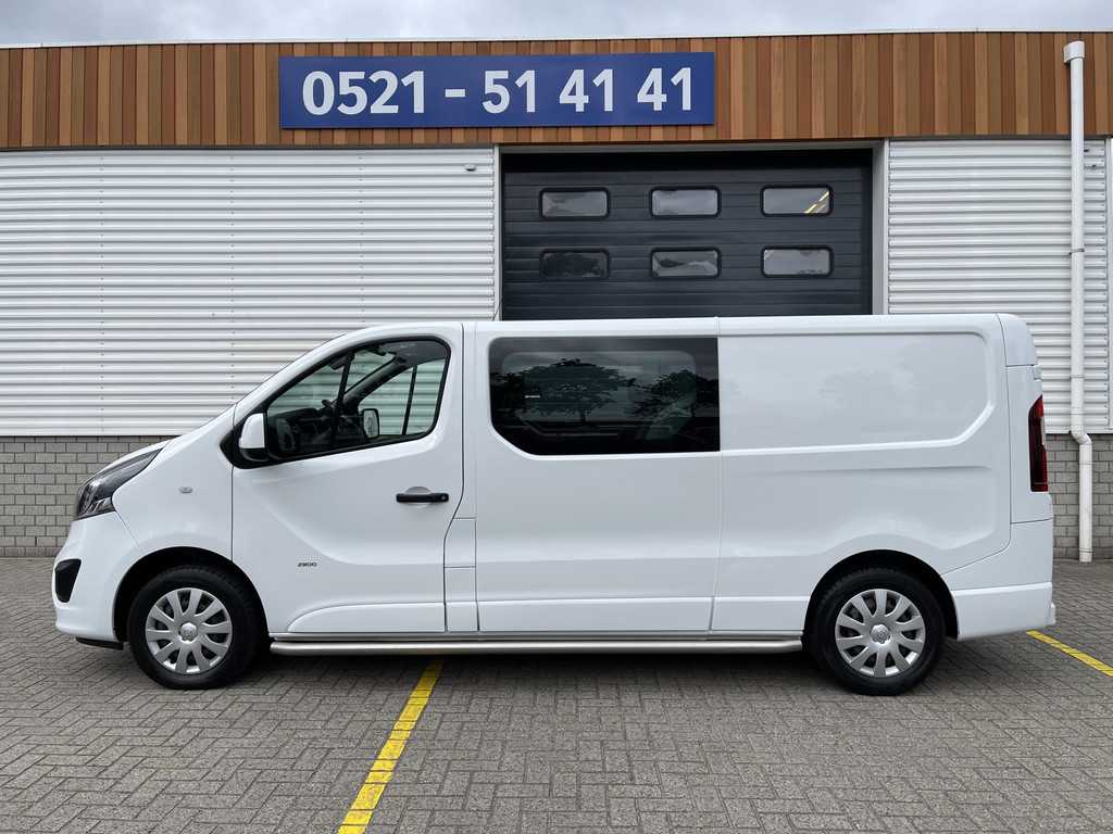 Opel Vivaro 1.6 CDTI 125pk L2H1 DC 5 persoons Sport EcoFlex / rijklaar € 18.950 ex btw / lease vanaf € 401 / stoelverwarming / airco / cruise / trekhaak / navi / pdc !