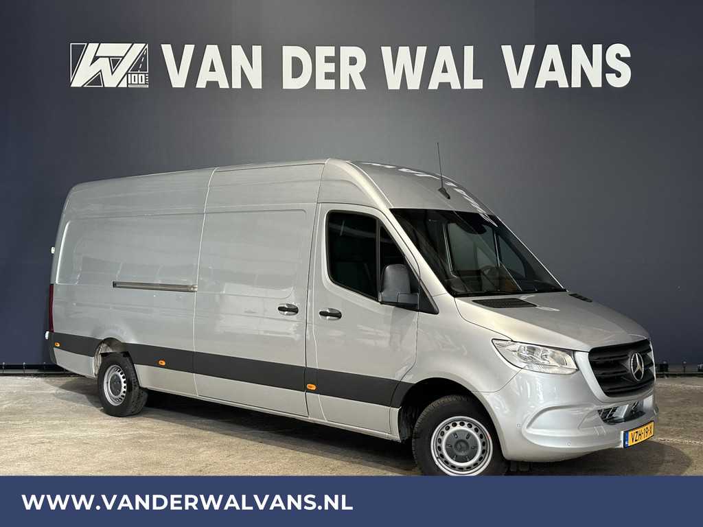 Mercedes-Benz Sprinter 317 CDI 170pk L3H2 Euro6 Airco | Trekhaak | Camera | Navigatie | Cruisecontrol Parkeersensoren, Bijrijdersbank