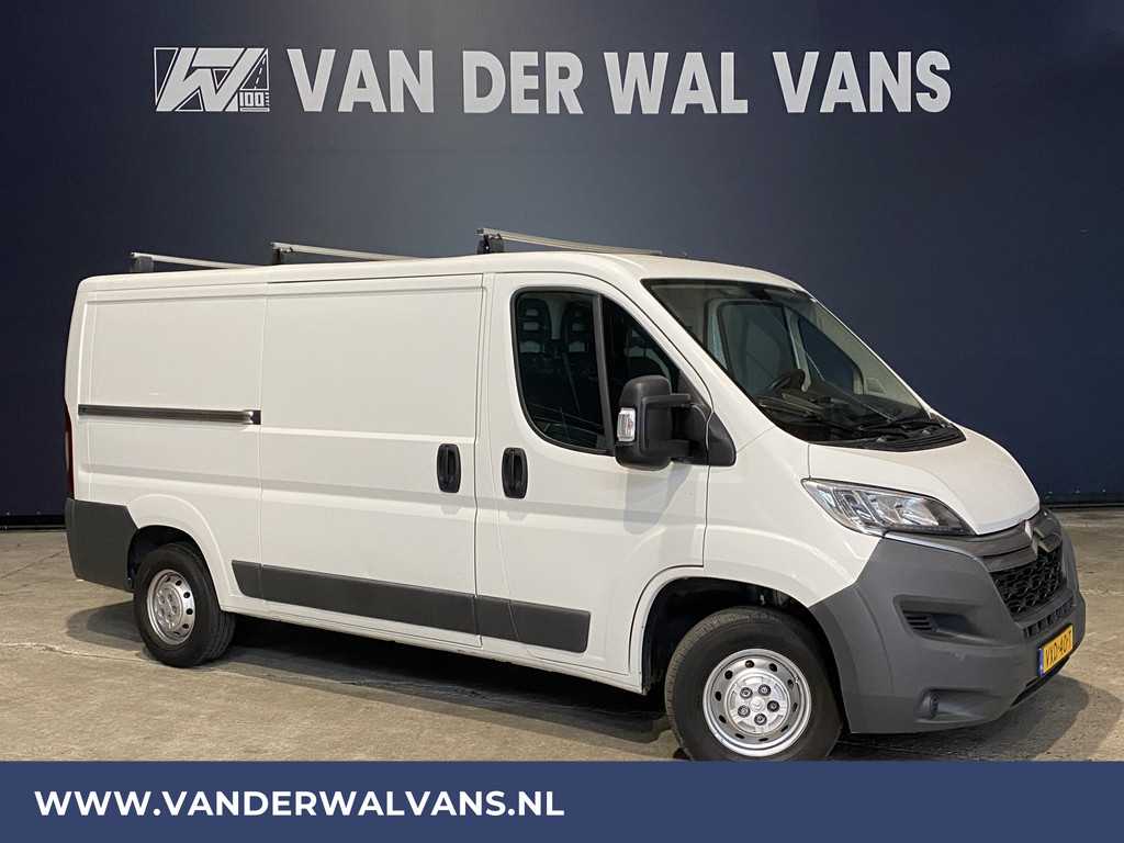 Citroën Jumper 2.0 BlueHDi 131pk L2H1 Euro6 Airco | 2500kg Trekhaak | Dakdragers | LED | Laag dak!! Parkeersensoren, Bijrijdersbank, Bluetooth telefoonvoorbereiding