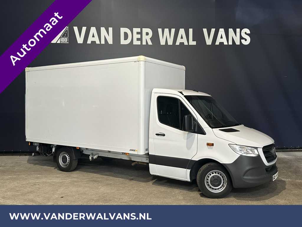 Mercedes-Benz Sprinter 316 CDI 164pk Automaat Bakwagen Laadklep Euro6 Airco | Camera | Apple Carplay Android Auto, Adaptieve Cruisecontrol, Chauffeursstoel, Bijrijdersbank