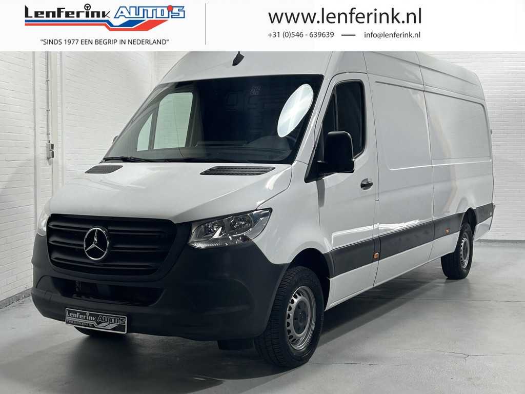 Mercedes-Benz Sprinter 317 CDI 170 pk Automaat L3H2 Airco, Camera Cruise control, Laadruimte Pakket, Opstap achter, 3-Zits