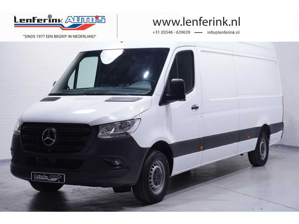 Mercedes-Benz Sprinter 315 CDI 150 pk L3H2 Navi, 360 Camera 270 Graden Deuren, PDC V+A, Cruise Control, Laadruimte Pakket, 3-Zits