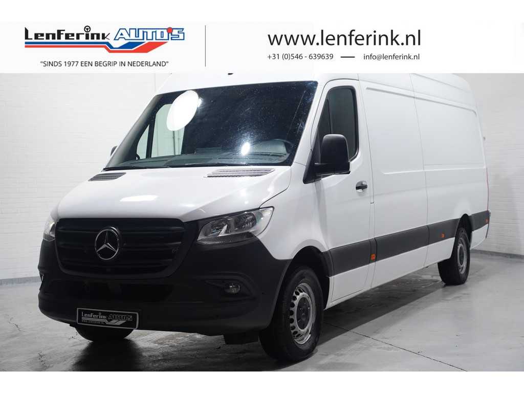 Mercedes-Benz Sprinter 315 CDI 150 pk L3H2 MBux Navi, 360 Camera PDC V+A, Laadruimte Pakket, Cruise Control, 3-Zits