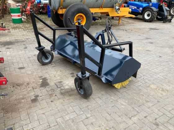 AP 220 Veegmachine