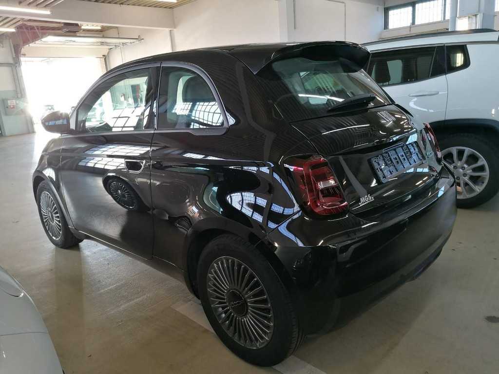 Fiat 500 Icon 42 kWh Ook beschikbaar voor Private Lease Maak gebruik van de EV Subsidie!