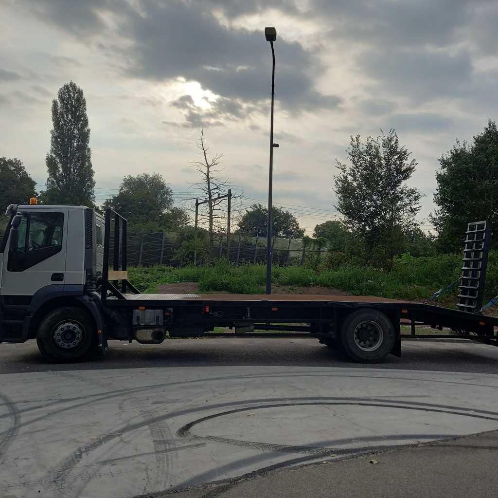 IVECO Oprijwagen Machinetransporter (EURO 5) Automaat