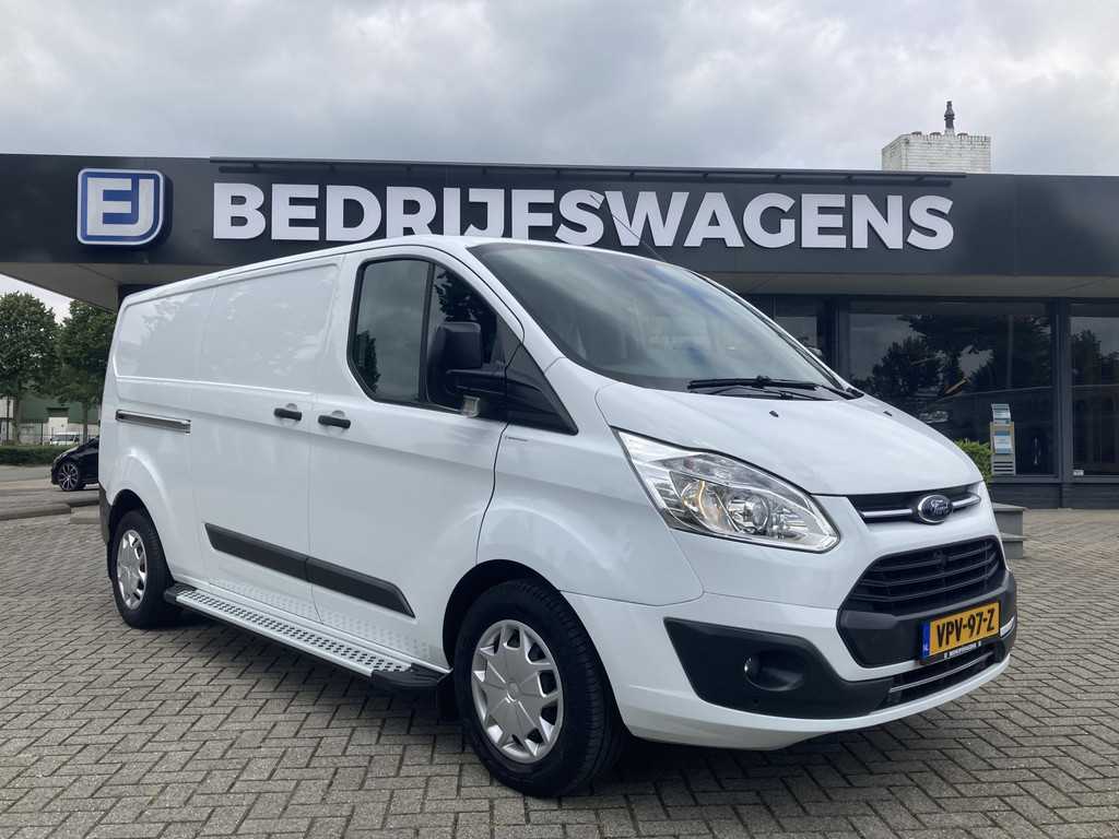 Ford Transit Custom 290 2.0 TDCI L2H1 Trend 130pk/96kW Automaat | 2x zijschuifdeur! | Trekhaak | Sidesteps | Houten vloer | Voorruitverwarming | etc. etc. AUTOMAAT!