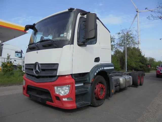 Mercedes-Benz Actros 2336 LL 6X2 EUR 6