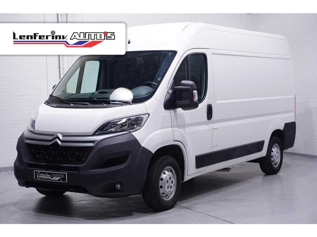 Citroen Jumper 2.0 BlueHDi 130 pk L2H2 Airco v.a. 269,- p/mnd Cruise control, PDC achter, Slechts 83 dkm, 3-Zits