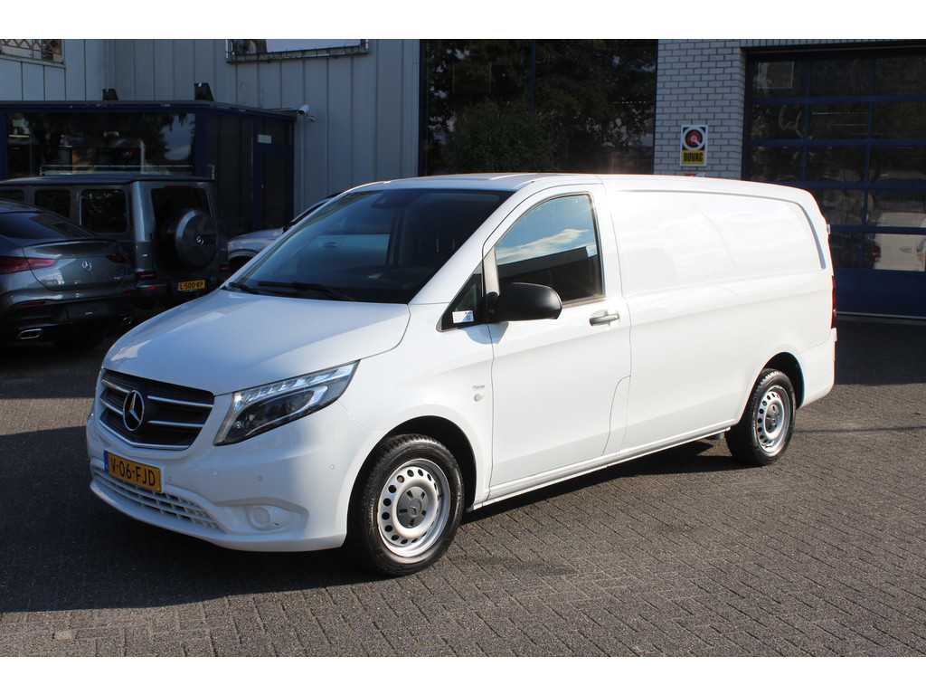 Mercedes-Benz Vito 114 CDI Lang 2500 kg Trekhaak, LED koplampen, Bumpers in kleur, Etc.
