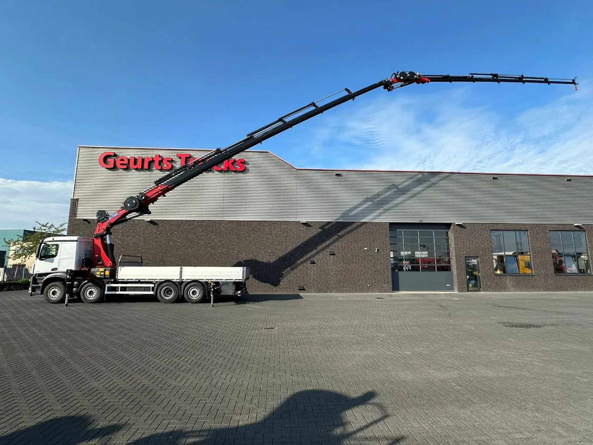 Mercedes-Benz  Arocs 3251 8X2 + HMF 7020-K7 FJ 1400-K6 KRAAN/KRAN/CRANE/GRUA/NIEUW/NEW