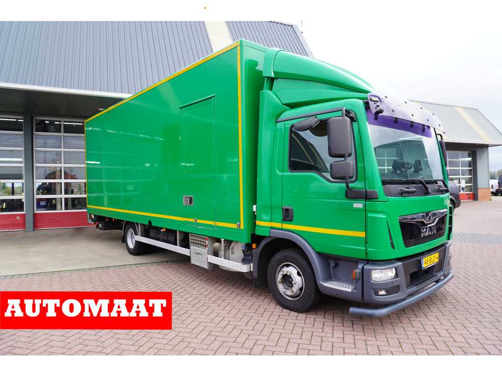 Man TGL 4X2 Euro6 190pk Bakwagen met 1500kg laadlift Nr. V202 | Airco | Camera | Dubbel lucht | Luchtvering
