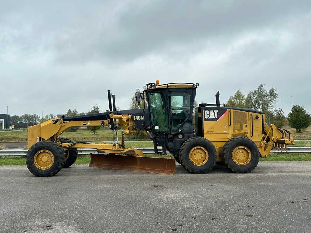 Caterpillar 140M