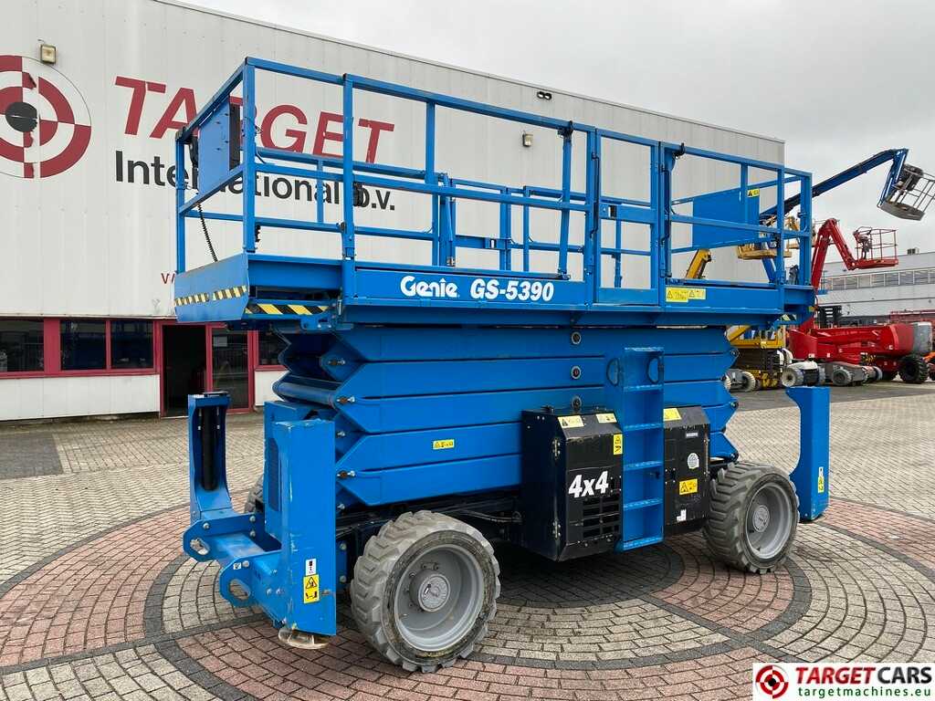 Genie GS-5390 RT LPG 4x4 Scissor Work Lift 1815cm