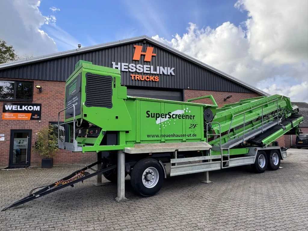 Neuenhauser SD 300 Superscreener 2F Mobiele grondzeef