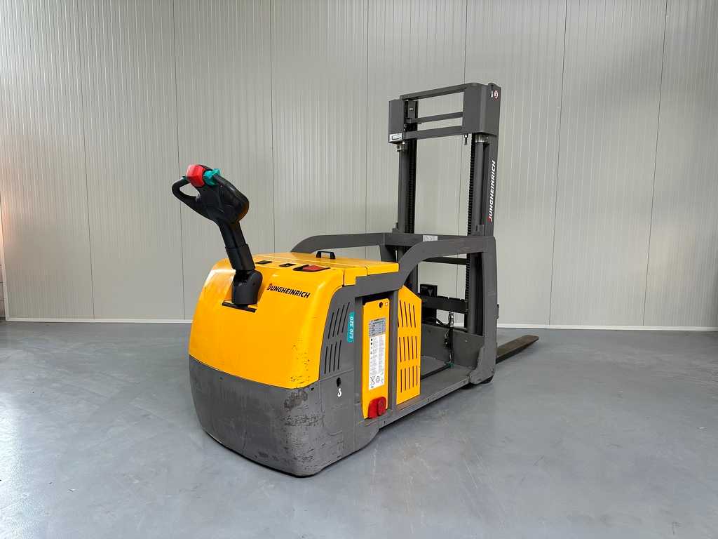 EJG 320 ( 2.0 T @ 600 MM !! ) * DEMO !!