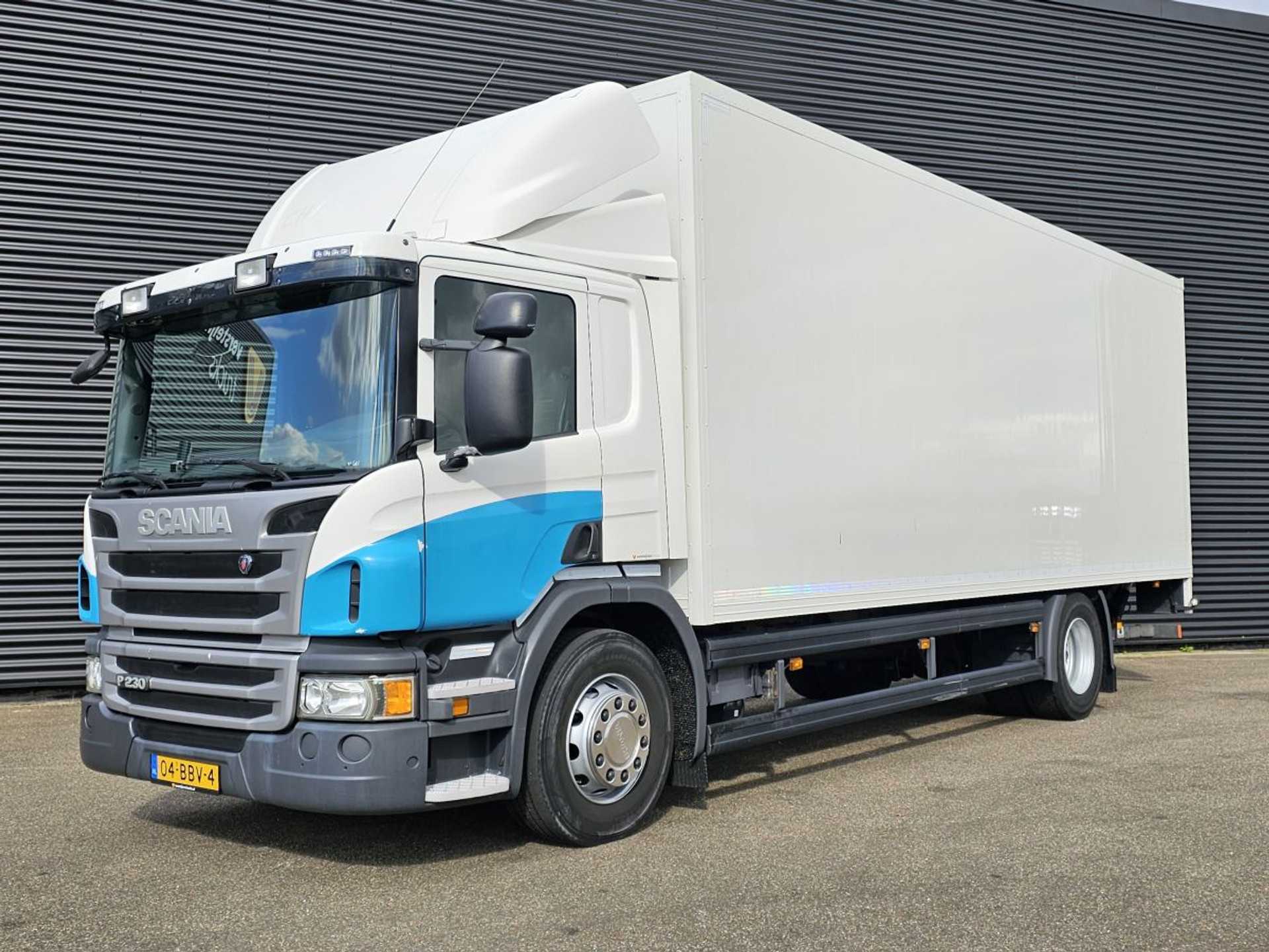 Scania P230 / LIFT / KOFFER - LBW / CLOSED BOX WITH SIDE DOORS