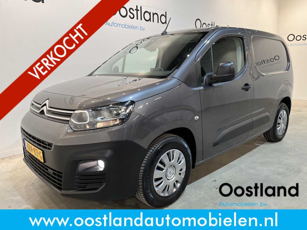 Citroën E-Berlingo Club 50 kWh / 100% elektrisch !! / Airco / Cruise Control / CarPlay / Camera / Navigatie / Trekhaak / 19.300 KM !!