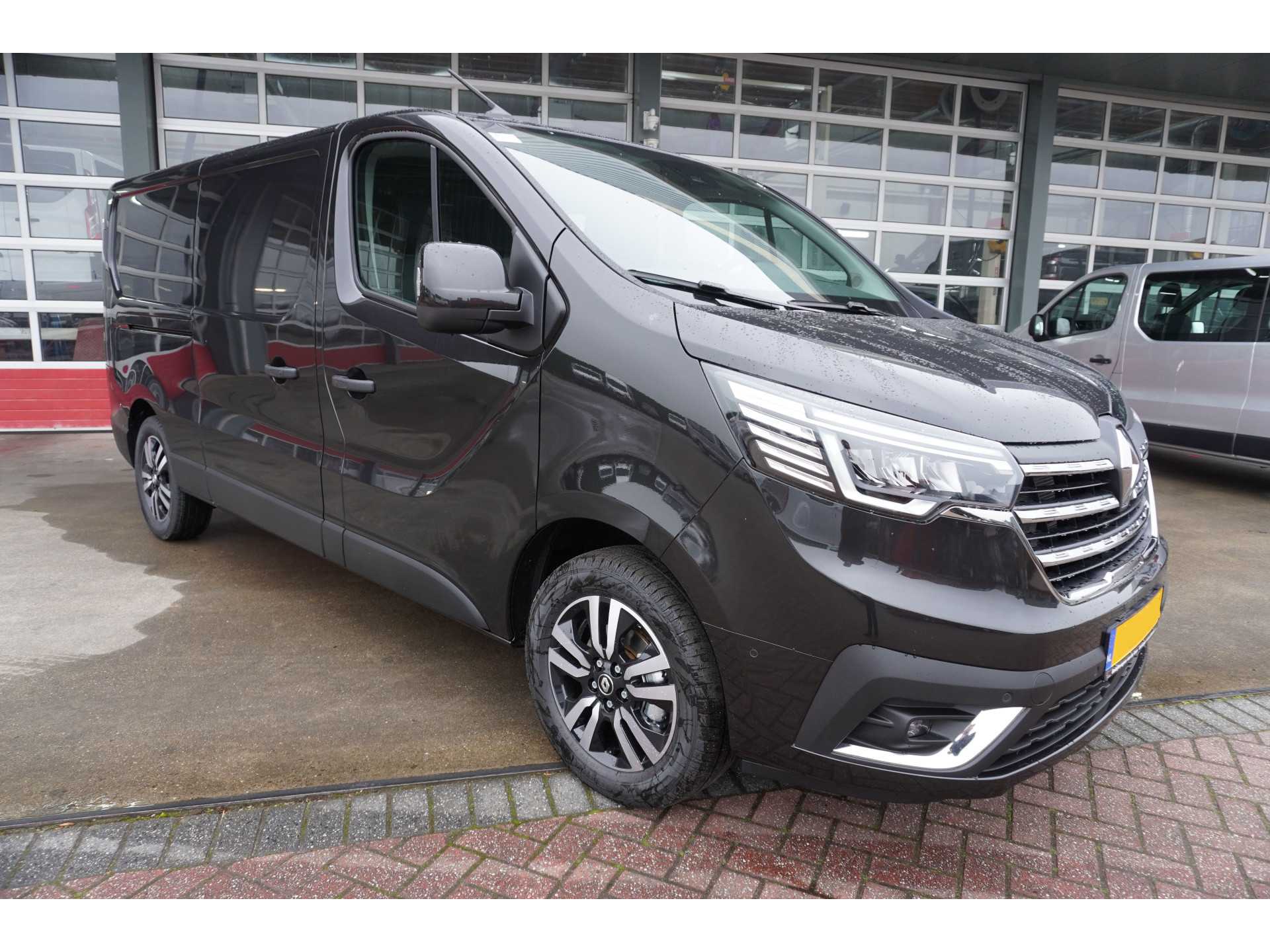 Renault Trafic 2.0 dCi 150PK T30 L2H1 Luxe Schuifdeur L/R