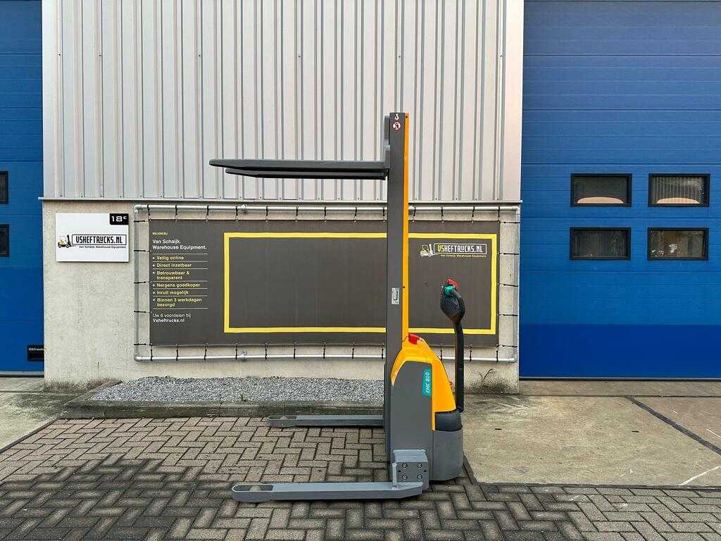 VS-21894 Elektrische breedspoor stapelaar Jungheinirch 2000mm