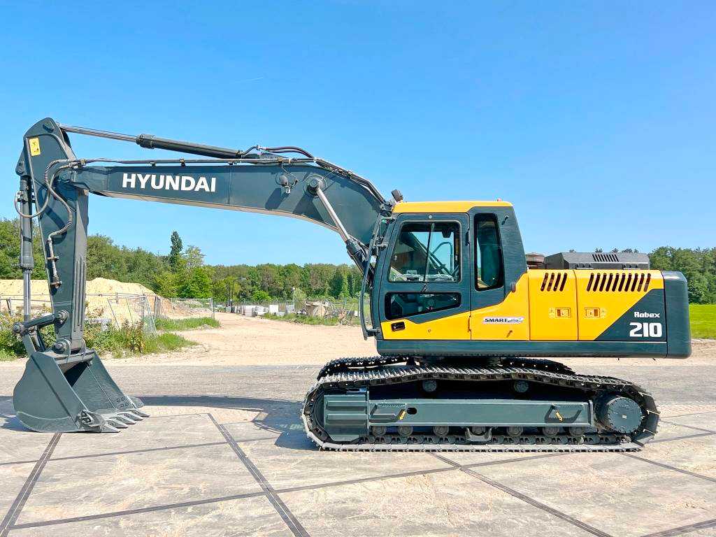 Hyundai R210 *2025 Model* - New / Unused / Hammer Lines