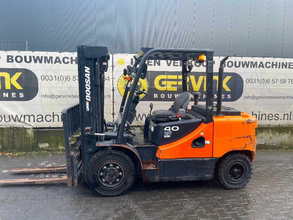 Doosan D40 SC-7