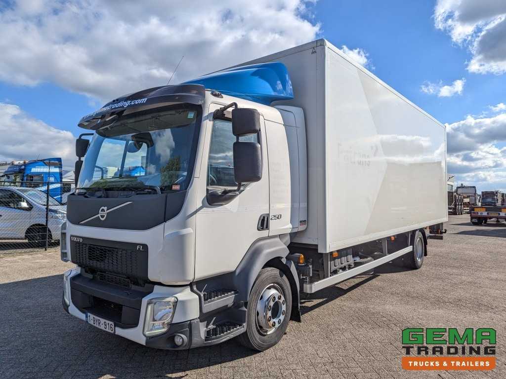 Volvo FL250 4x2 Daycab Euro6 GeslotenBak 7.25M + Laadklep 2000KG - HH Vloer  (V797) 3182