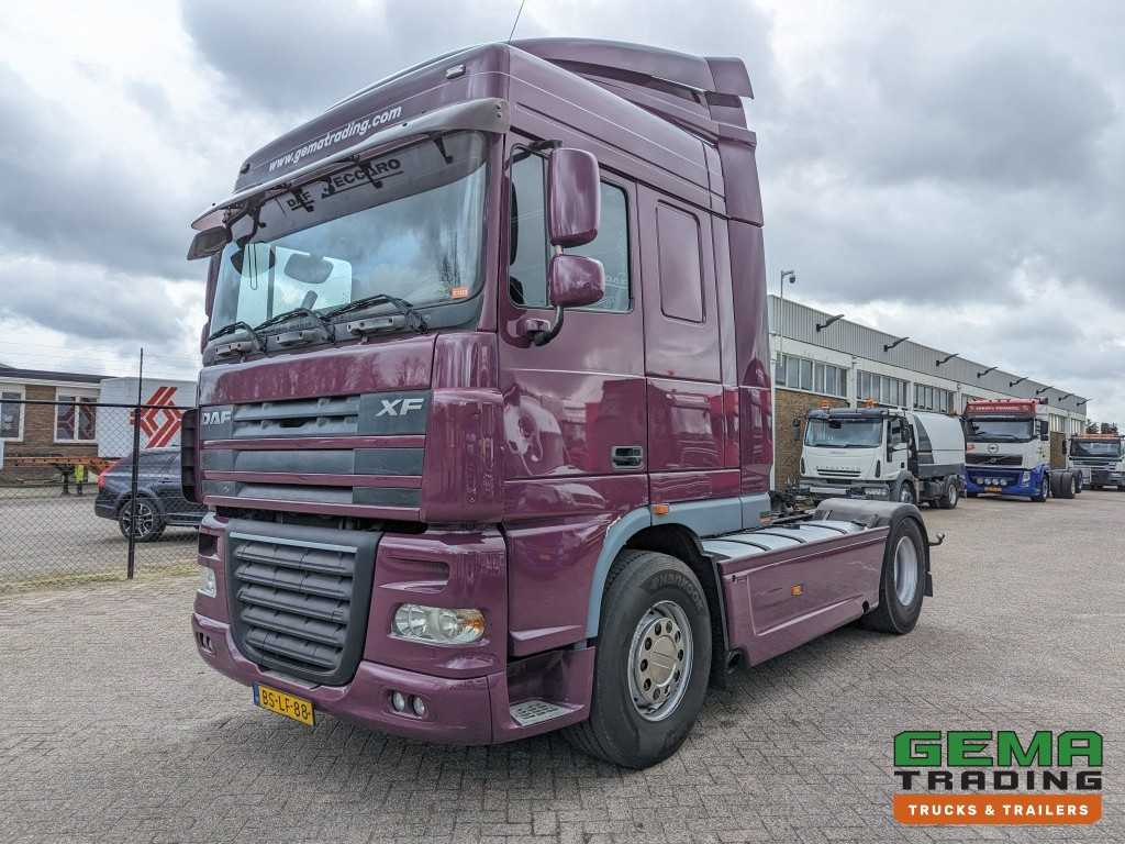 DAF FT XF105.410 4x2  Euro5 FT XF105.410 4x2 SpaceCab Euro5 - Side Skirts - Spare Wheel - Original Holland truck (T1333) 3058
