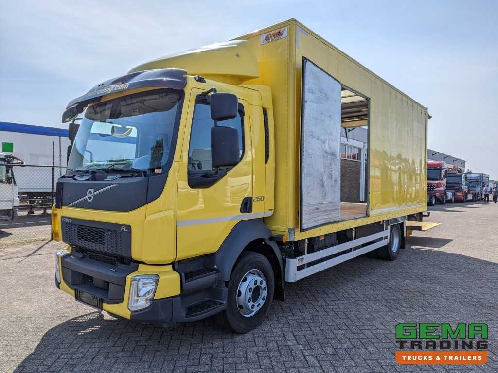 Volvo FL 250 4x2 Daycab Euro6 14Ton - GeslotenBak 6M - Laadklep 2000KG - Zijdeuren (V744)