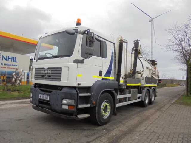 MAN TGA 26.400 6X4 Manual
