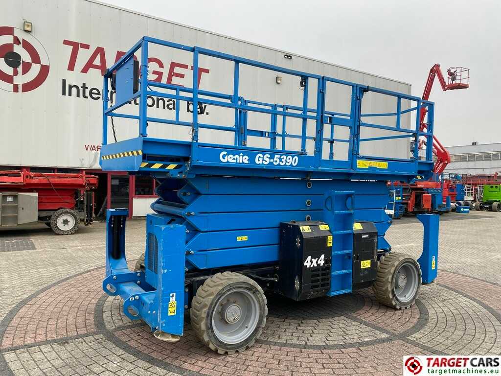 Genie GS-5390 RT LPG 4x4 Scissor Work Lift 1815cm