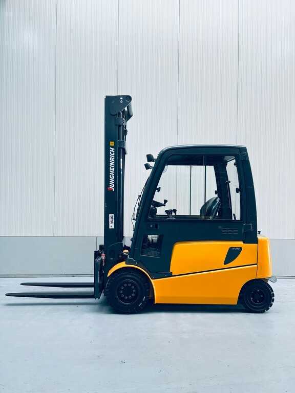 Jungheinrich EFG 430 GE115-650DZ