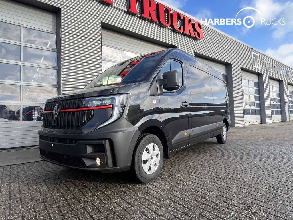 Renault Master Red Edition, Trekhaak, Mistlampen, airbags, Pack Park Assist Nieuw en uitvoorraad leverbaar zonder BPM!