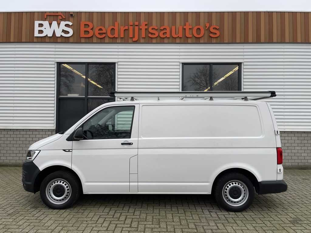 Volkswagen Transporter 2.0 TDI L1H1 Comfortline / vaste prijs rijklaar € 16.950 ex btw / Bott ingerichte laadruimte / lease vanaf € / airco / cruise / imperial / euro 6 diesel / trekhaak !